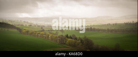 Regen unten im Tal von lowther Castle in der Nähe von Penrith in Cumbria Stockfoto