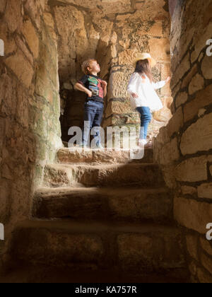 Abenteuer bei Crichton Castle in der Nähe von Edimburgh Stockfoto