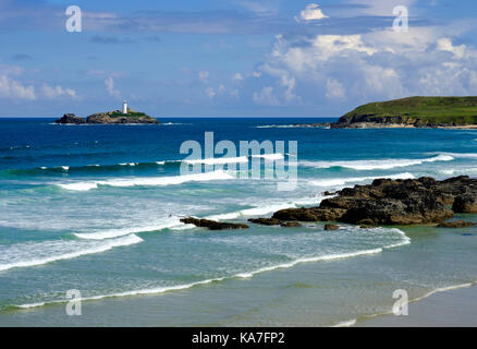 Gwithian Beach Godrevy Godrevy Leuchtturm auf der Insel, in der Nähe von gwithian, die Bucht von St Ives, Cornwall, England, Großbritannien Stockfoto