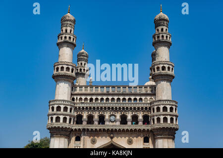 Der Charminar ('vier Minarette"), 1591 erbaut, ist ein Monument, und Moschee. Stockfoto