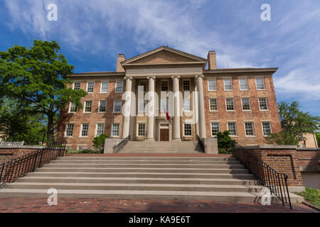 South Building an der Universität von North Carolina at Chapel Hill, Chapel Hill, North Carolina. 1814 gebaut. Stockfoto