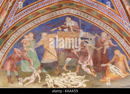 Renaissance Fresko das Massaker an den Unschuldigen in der Collegiata von San Gimignano, Italien. Stockfoto