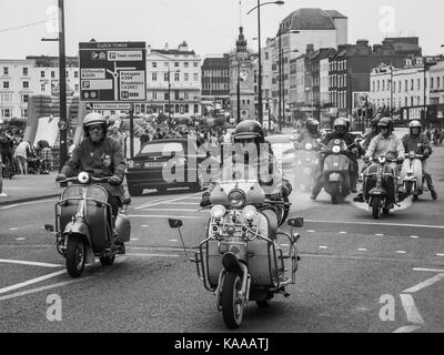 Motorroller margate Seafront. Stockfoto