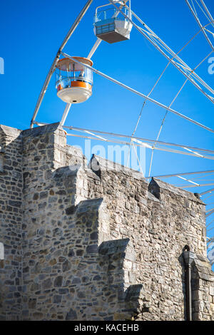 Die Sky View Riesenrad - das größte mobile Riesenrad in Southampton City Centre errichtet, Großbritannien Stockfoto