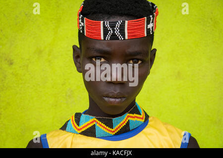 Junge Bana Junge, Key Afer, Omo Valley, Äthiopien Stockfoto