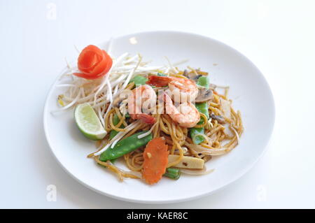 Mi Xao. Lo mein Nudeln Wokgemüse mit Ihrer Wahl von Fleisch, Huhn, Rindfleisch oder Tofu und Gemüse. Stockfoto