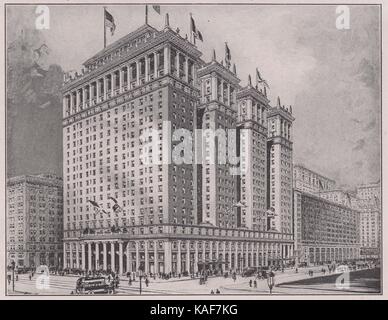 Hotel Pennsylvania, an der 33. Straße und 7th Avenue, direkt gegenüber der Pennsylvania Railroad Depot, mit dem es… verbunden wird. Stockfoto