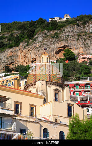 Positano, Amalfi Küste, Halbinsel von Sorrento, Kampanien, Golf von Salerno, Italien. Stockfoto