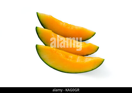 Stücke vonschneiden reife, gelbe Melone. Ohne Kerne. Isoliert Stockfoto