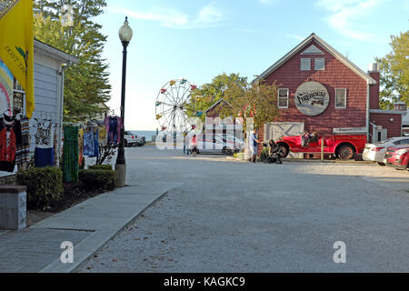 Das alte Feuerwehrhaus Weingut ist eine der vielen Attraktionen in Genf-auf-The-Lake, einer historischen Stadt im Nordosten von Ohio in den USA. Stockfoto