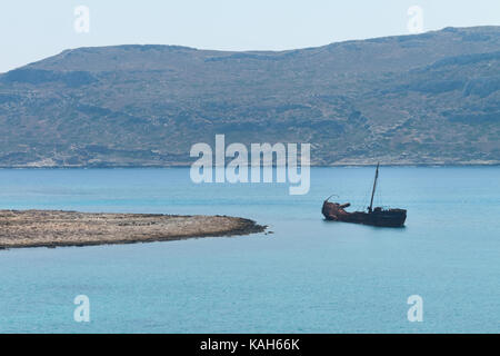 Schiffswrack in der Nähe von Insel Gramvousa. Kreta, Griechenland Stockfoto