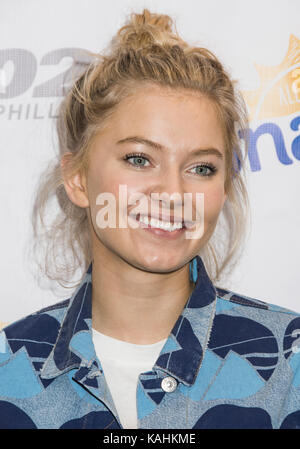 Bala Cynwyd, PA, USA. 15. September 2017. norwegische Sängerin und Songwriterin Astrid s Visits q102 performance Theater. Stockfoto