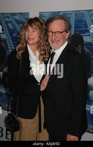 Los Angeles, USA. 26 Sep, 2017. Kate Capshaw, Steven Spielberg 09/26/2017 Los Angeles Premiere von hbo? Die fs-Dokumentarfilm pielberg' bei Paramount Studios in Hollywood, ca Credit: Cronos/alamy leben Nachrichten Stockfoto