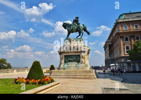 Statue von Prinz Eugen von Savoyen, die Budaer Burg, Budapest. Stockfoto