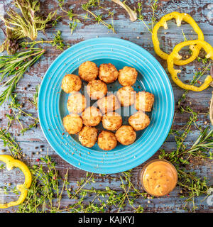 Hausgemachte fried mini Kroketten aus gebackenen Kartoffeln, lecker und sehr schönes Rezept Stockfoto