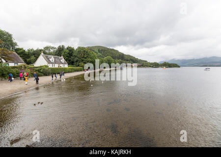 Luss, am Westufer von Loch Lomond, Argyll & Bute, Schottland, Großbritannien Stockfoto