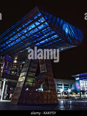 Salford Quays Bauten einschließlich der Media City, Imperial War Museum in Salford, Manchester, England, Großbritannien Stockfoto