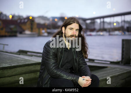 Der norwegische Sänger, Songwriter und Musiker Erlend Hjelvik ist als Leadsänger der norwegischen Black Metal- und Heavy Metal-Band Kvelertak bekannt. Norwegen, 07/01 2014. Stockfoto