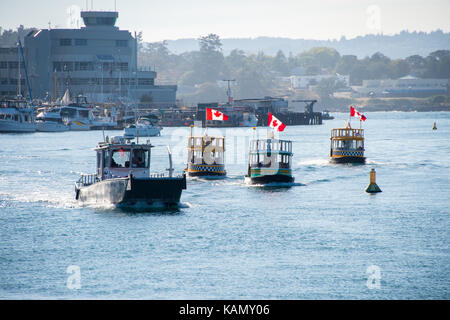 Victoria, BC, Kanada - 11 September 2017: Drei Wassertaxi in Victoria Harbour. Stockfoto