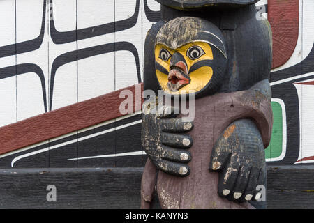 Victoria, BC, Kanada - 11 September 2017: Detail einer Totem Pole um Mungo Martin House in Thunderbird Park entfernt Stockfoto