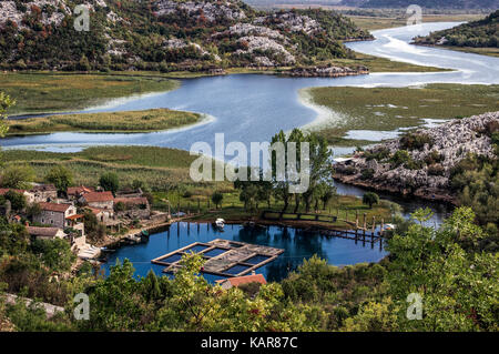 Montenegro - Dorf Karuc in einer der Lagunen von Skadar Lake entfernt Stockfoto