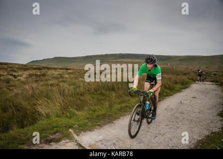 Mitfahrer in der 3 Gipfel cyclocross, Yorkshire, Großbritannien. Stockfoto