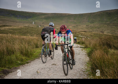 Mitfahrer in der 3 Gipfel cyclocross, Yorkshire, Großbritannien. Stockfoto