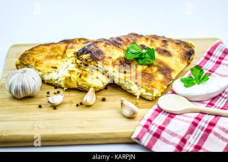 Käse burek/sirnica Zusammensetzung Stockfoto