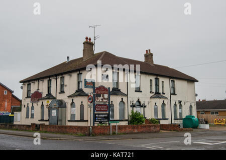 Liegt am Stadtrand von Skegness, Lincolnshire, der Victoria Pub ein weiteres Opfer der vielen Schließungen von öffentlichen Häusern innerhalb der UK geworden Stockfoto