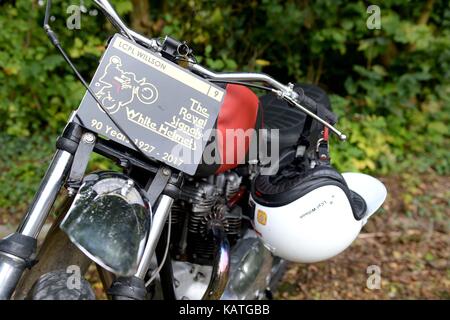 Blandford, Dorset, Großbritannien. 27 Sep, 2017. royal Signale weiße Helme Motorrad Kredit: finnbarr Webster/alamy leben Nachrichten Stockfoto