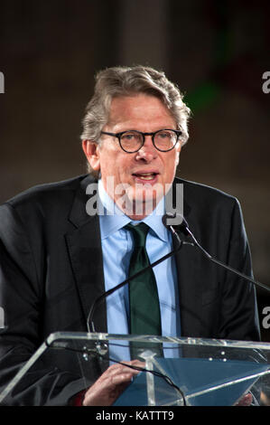 Los Angeles, USA. 27 Sep, 2017. Museum director Kerry Brougher auf der Pressekonferenz für die Akademie Museum von Motion Pictures, die in Los Angeles, CA und Abschluss für 2019 geplant. Credit: Robert Landau/Alamy leben Nachrichten Stockfoto