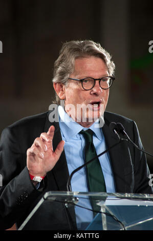 Los Angeles, USA. 27 Sep, 2017. Museum director Kerry Brougher bei der Pressekonferenz an der Akademie Museum von Motion Pictures in Los Angeles und für die Fertigstellung in 2019 Credit geplant: Robert Landau/Alamy leben Nachrichten Stockfoto