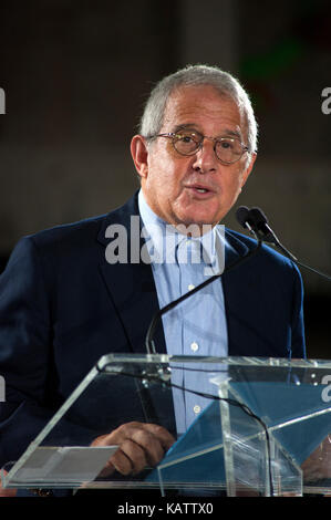 Los Angeles, USA. 27 Sep, 2017. Ron Meyer spricht auf der Pressekonferenz für die Akademie Museum von Motion Pictures, die in Los Angeles, Ca und Abschluss für 2019 Kredit geplant: Robert Landau/Alamy leben Nachrichten Stockfoto