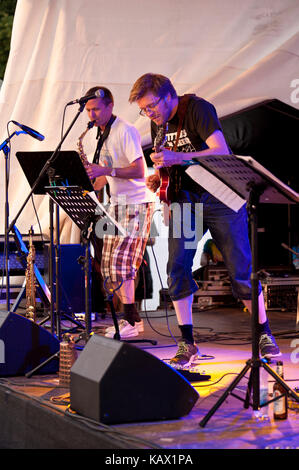 Norwegische Progressive Rock Band Panzerpappa live am 26. Zappanale in Bad Doberan, Deutschland, 2015 Juli 17. Stockfoto