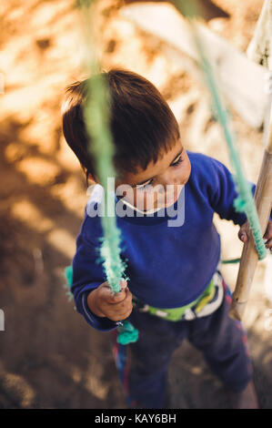 Smileing Kinder in marokkanischen Dorf Merzouga, Marokko Stockfoto