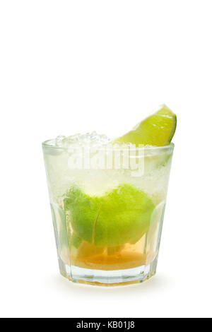 Caipirinha (Limette, brauner Zucker, Cachaca, Eis), Stockfoto