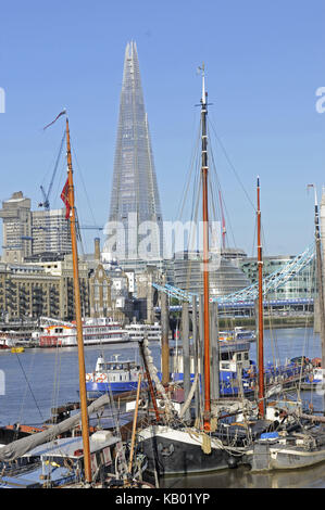 The Shard, St. Katherine's Pier, The Thames, London, England, Stockfoto