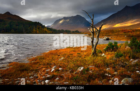 Bricht das Licht über Loch Clair Stockfoto