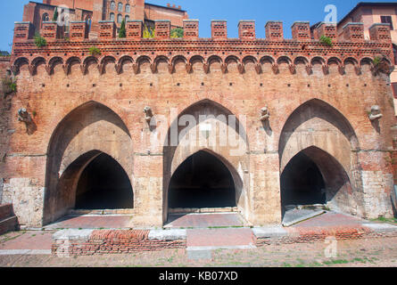 Fontebranda, Siena, Italien Stockfoto