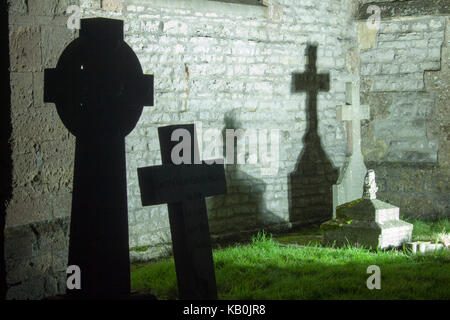 Der hl. Thomas Becket Kirche in Pucklechurch, South Gloucestershite, England Stockfoto