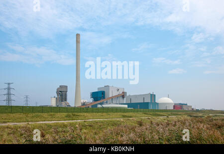 Das Kernkraftwerk Borssele am Ufer der Westerschelde in den Niederlanden Stockfoto