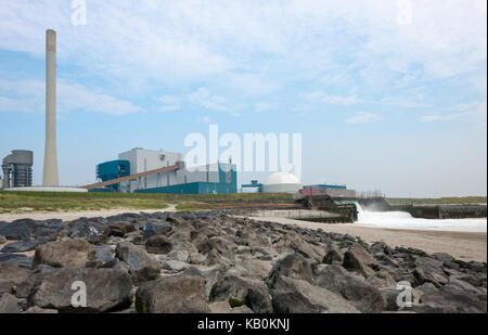 Das Kernkraftwerk Borssele am Ufer der Westerschelde in den Niederlanden Stockfoto