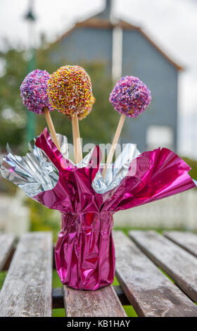 Hausgemachte, bunte popcake Stockfoto