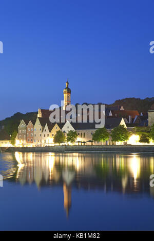 Blick über Lech auf die Altstadt von Landsberg am Lech, Oberbayern, Bayern, Deutschland, Stockfoto