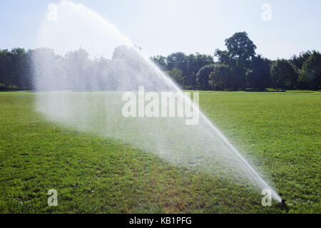 England, London, Regents Park, Bewässerungsanlagen, Stockfoto