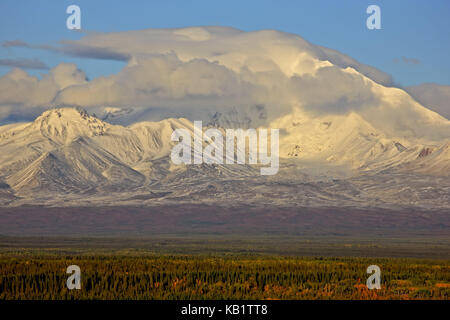 Nordamerika, USA, Alaska, der Central South, Wrangell Mountains, Wrangell St. Elias National Park, drum Berg (3661m), Stockfoto