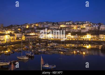 England, Devon, Brixham, Hafen von Brixham, in der Nacht, Stockfoto