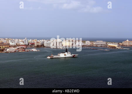 Das Patrouillenboot James dient als Befehl und Kontrolle Plattform in San Juan, Puerto Rico, Sept. 26, 2017. Stockfoto