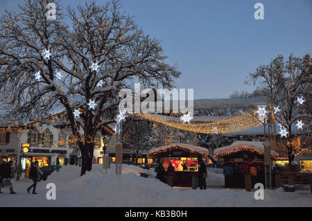 Deutschland, Bayern, Garmisch-Partenkirchen, Weihnachtsmarkt, Stockfoto
