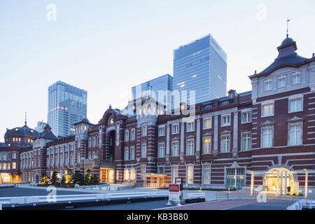 Japan, Honshu, Tokio, Bahnhof, Bahnhof Tokio, Stockfoto